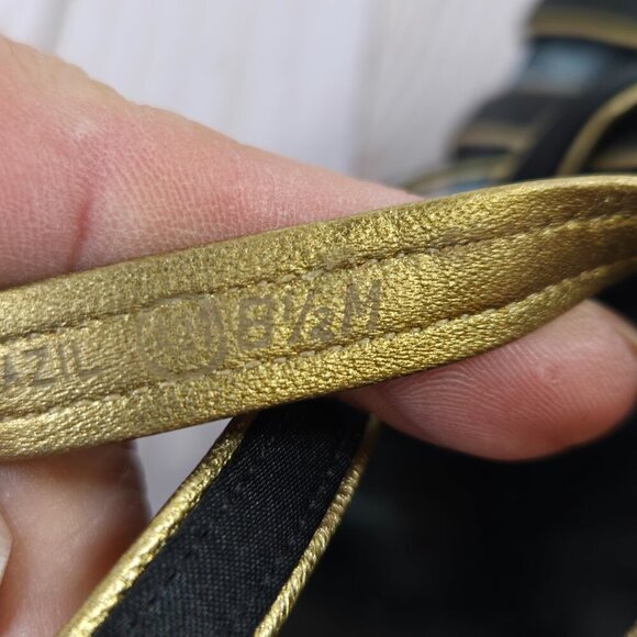 Anne Klein Wedge Sandals Gold & Black Straps Size 8.5 Pre-Owned Great Condition - Picture 9 of 11